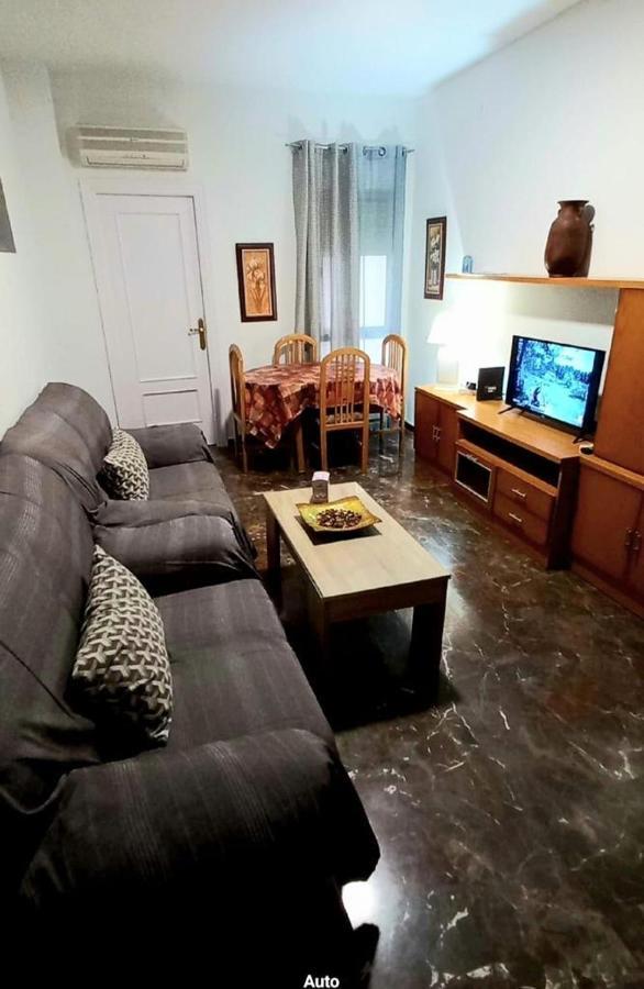 شقة أوبيذا  في Vivienda Cadiz De Paso المظهر الخارجي الصورة